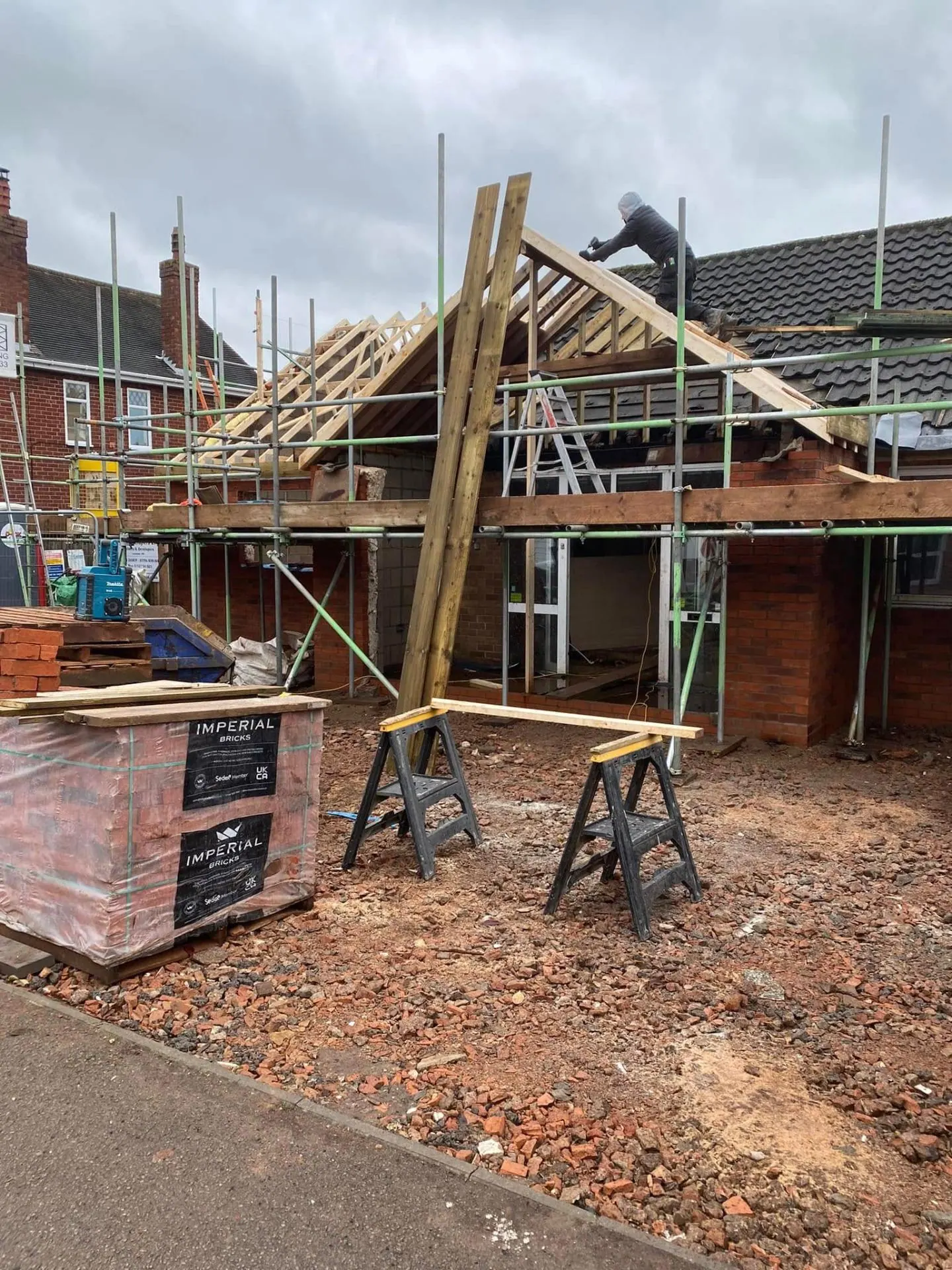 Site-cut roof over the new front entrance gable at White Gates